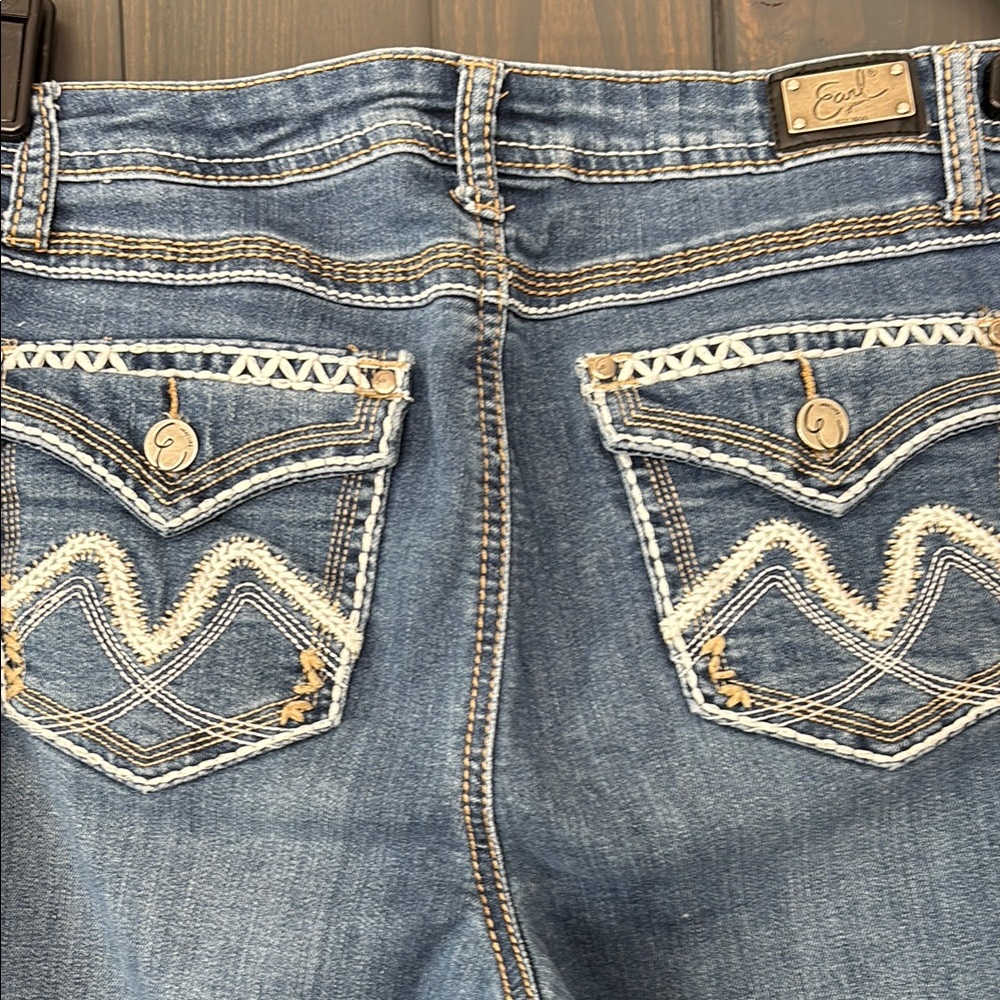 Earl Jeans Metal Tag Size 10